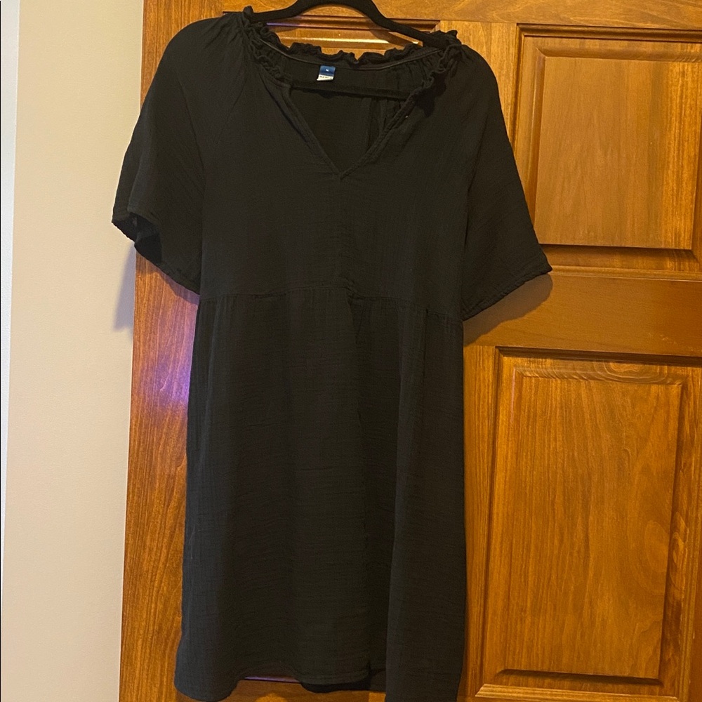Old Navy Black Ruffled Dress